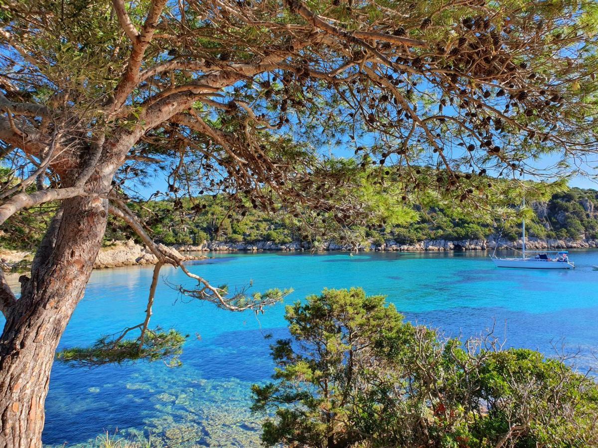 Top Floor Gulf View Apartment Όλμπια Εξωτερικό φωτογραφία