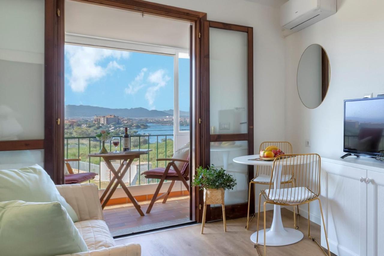 Top Floor Gulf View Apartment Όλμπια Εξωτερικό φωτογραφία